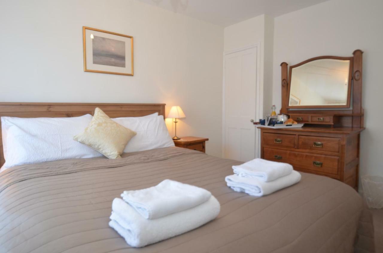 Crown Cottage Rye Buitenkant foto