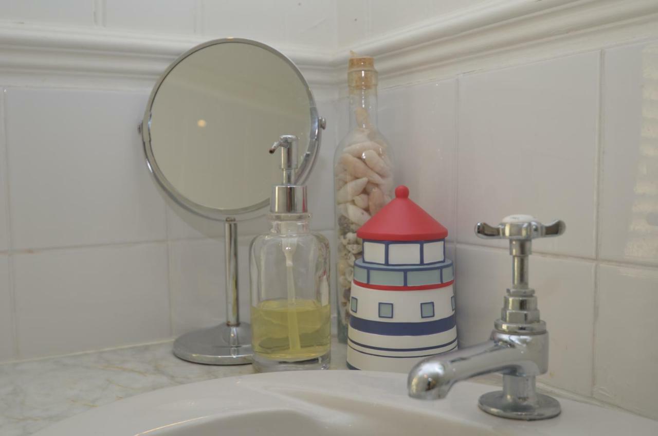 Crown Cottage Rye Buitenkant foto