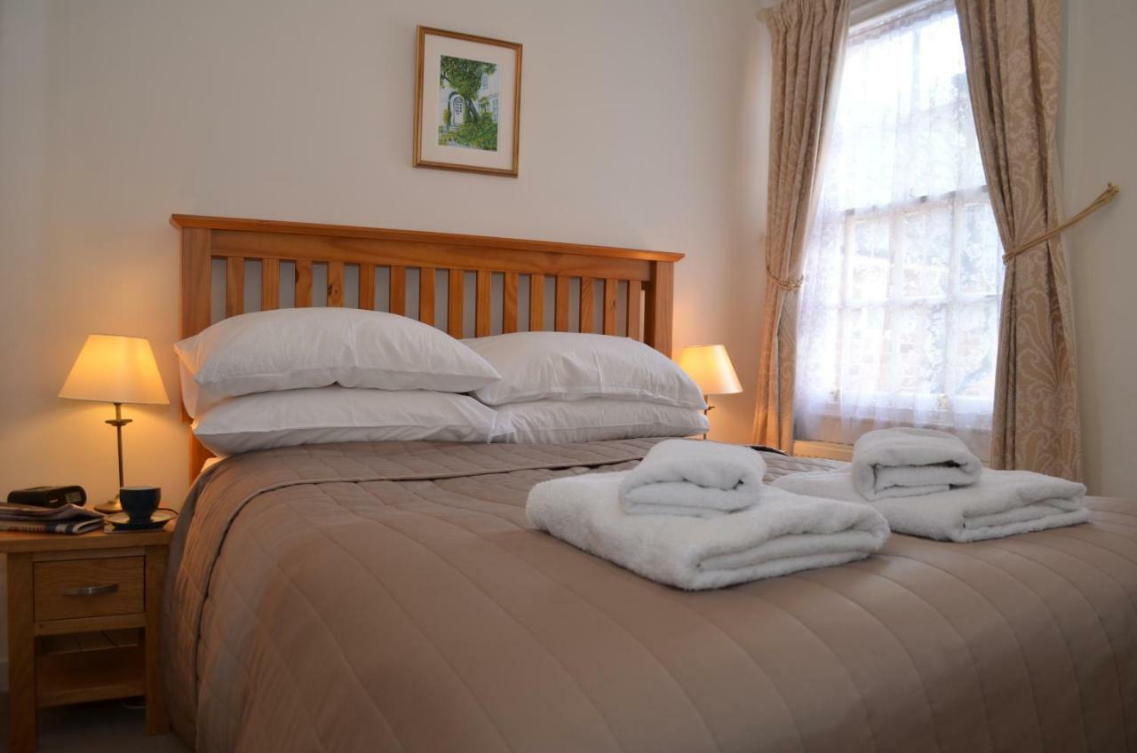 Crown Cottage Rye Buitenkant foto