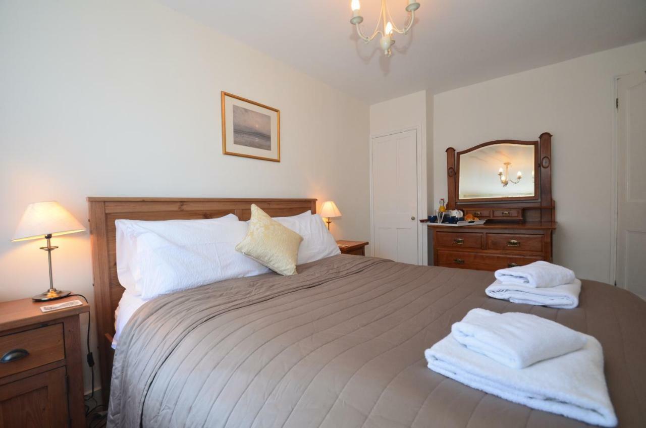 Crown Cottage Rye Buitenkant foto